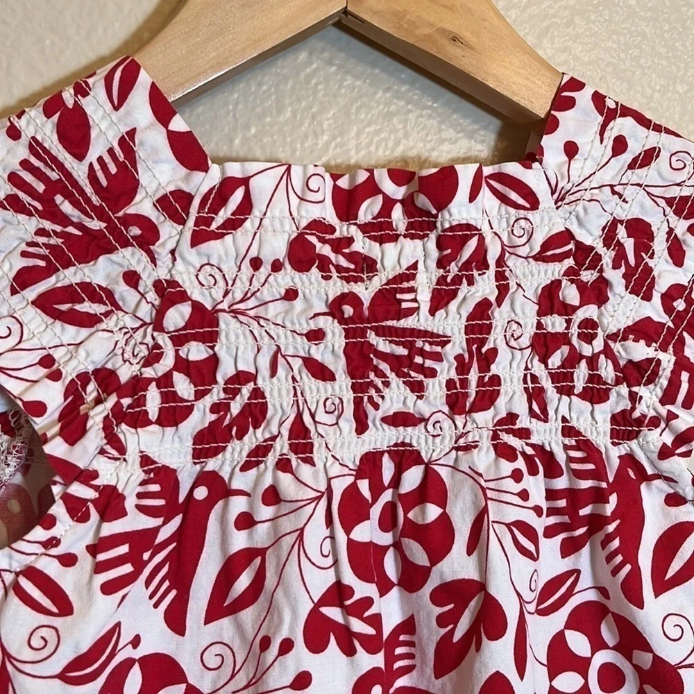 𝅺TEA Collection Red White Floral Birds Short Sleeve Dress